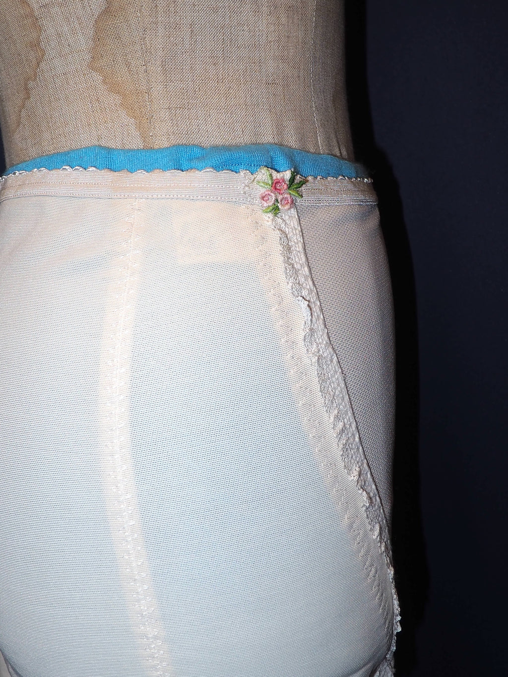 VINTAGE lingerie