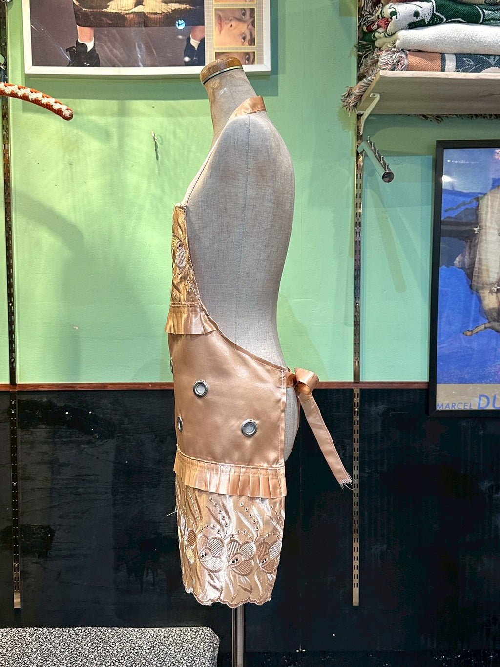 SAUCE MADE EYELET APRON BROWN NYLON