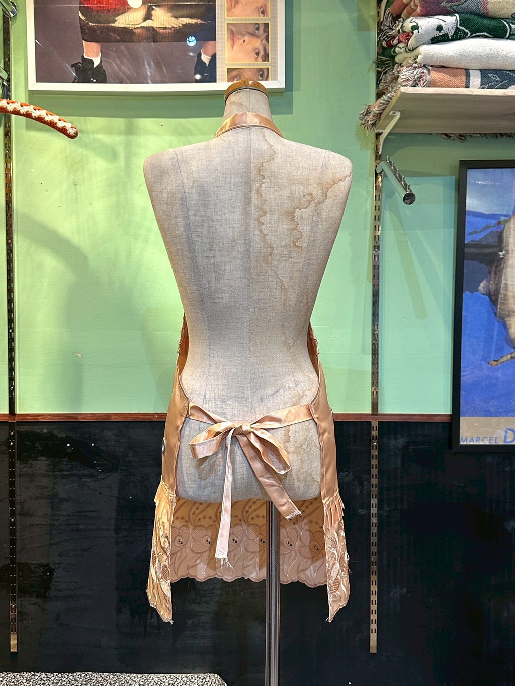 SAUCE MADE EYELET APRON BROWN NYLON