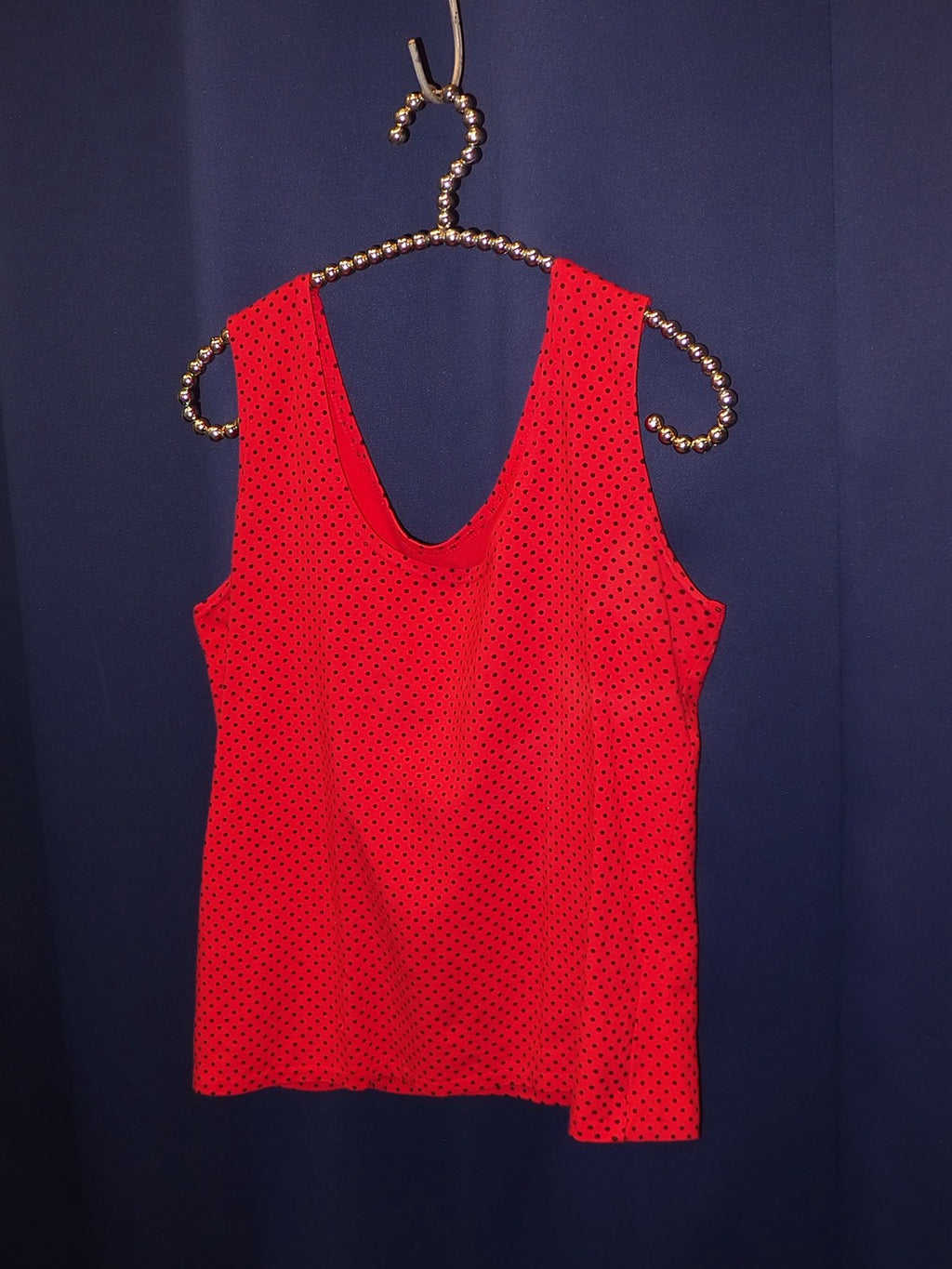 RED TANK TOP