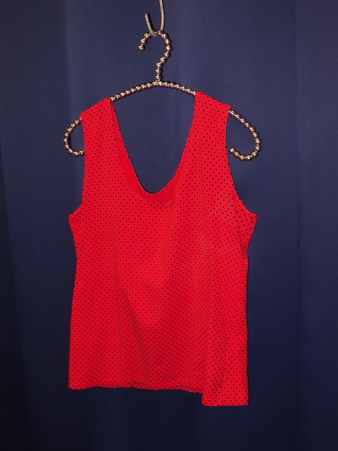 RED TANK TOP