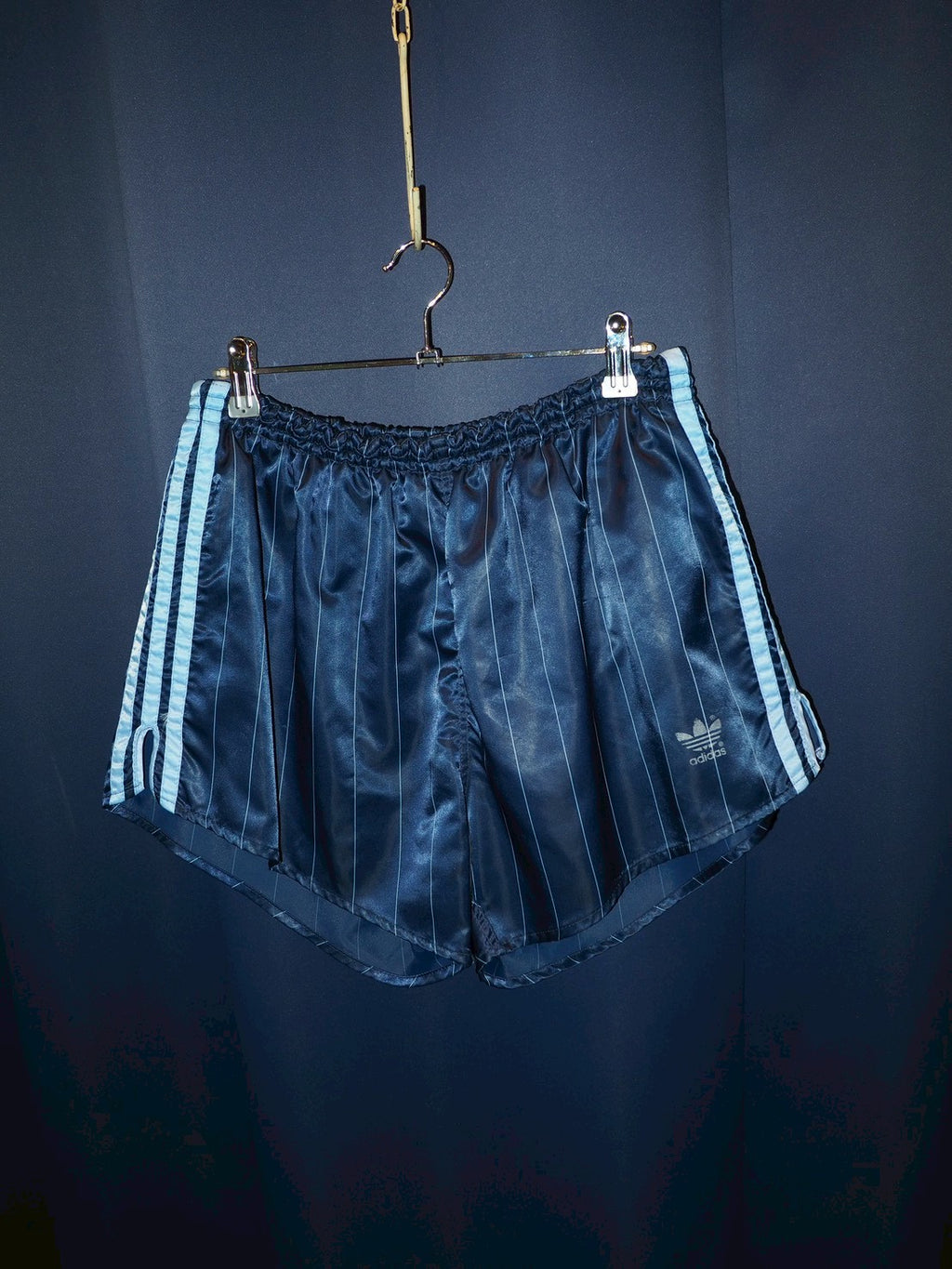 adidas strip  running short pants