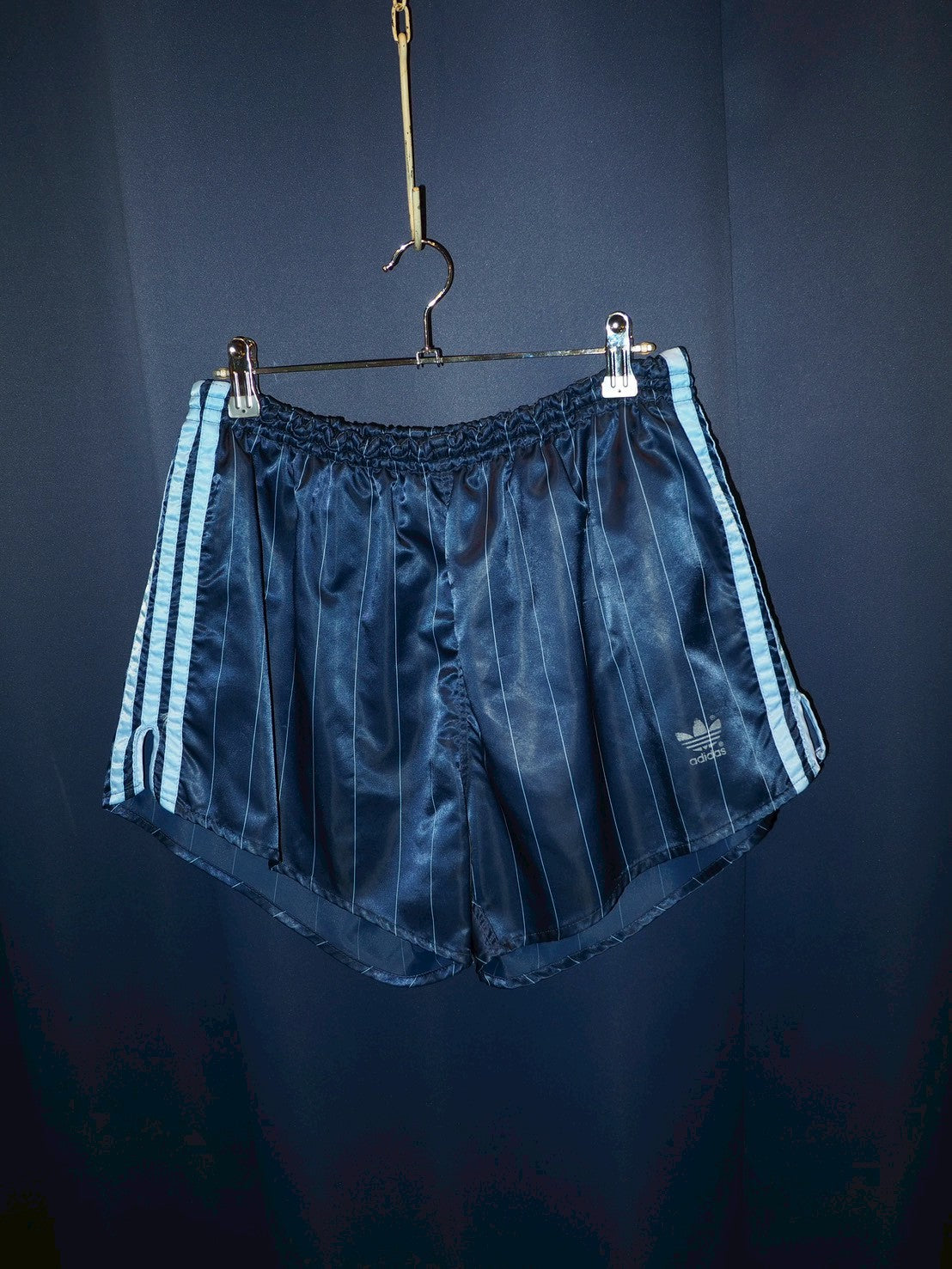 adidas strip  running short pants