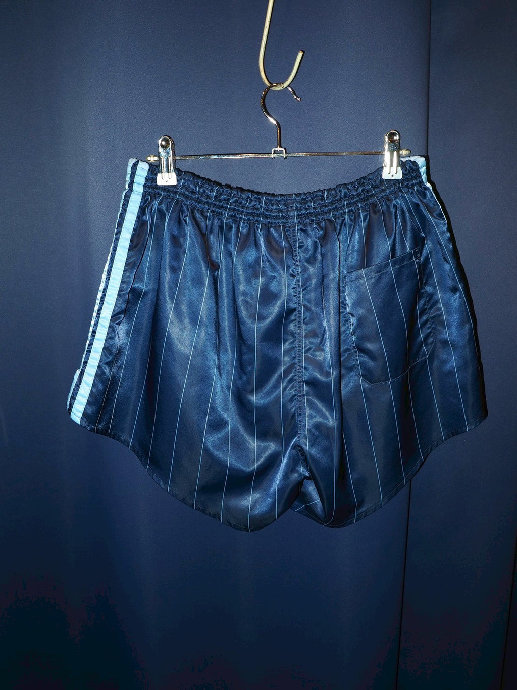 adidas strip  running short pants