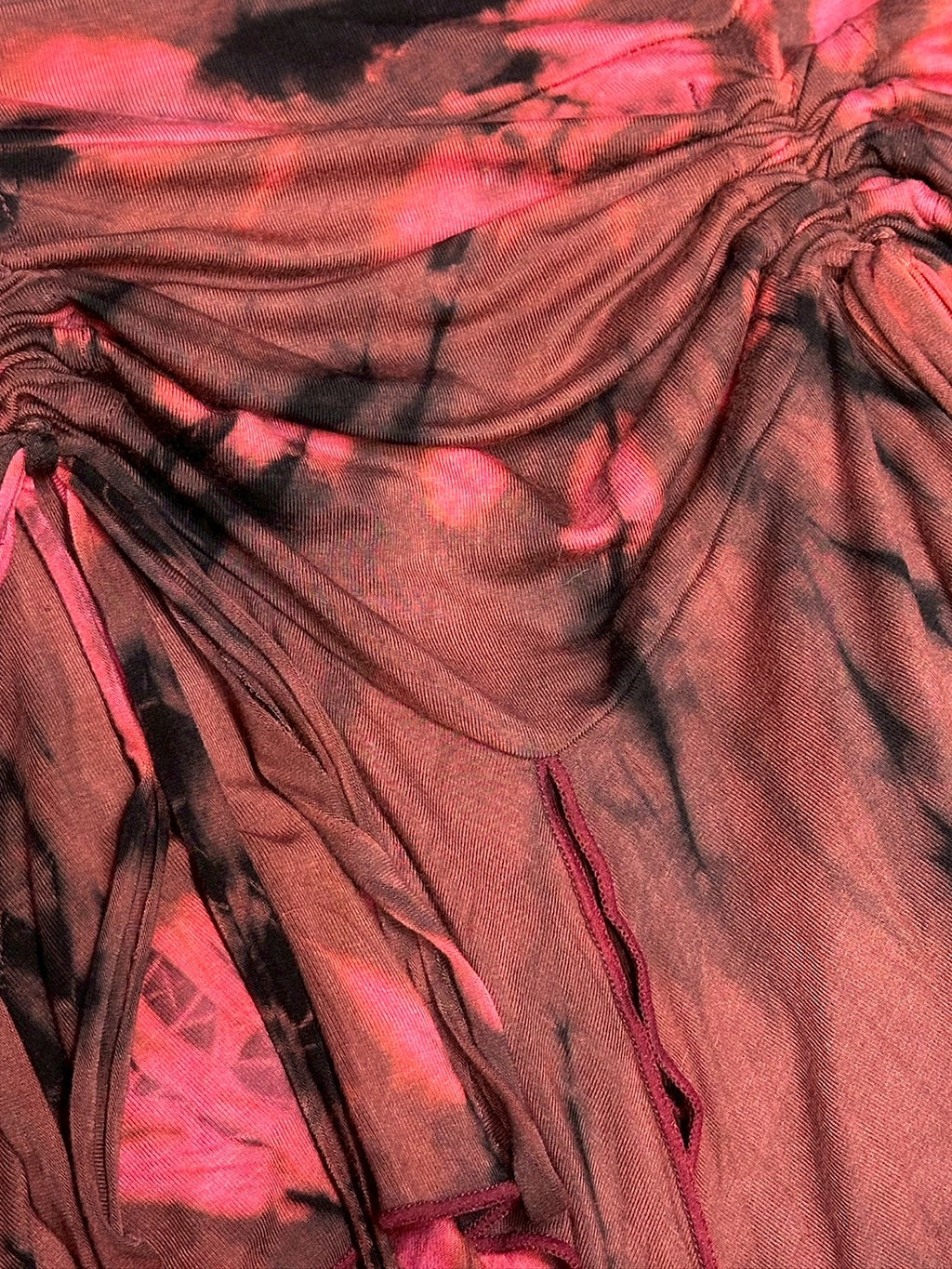 taidai flutter skrits:BROWN PINK